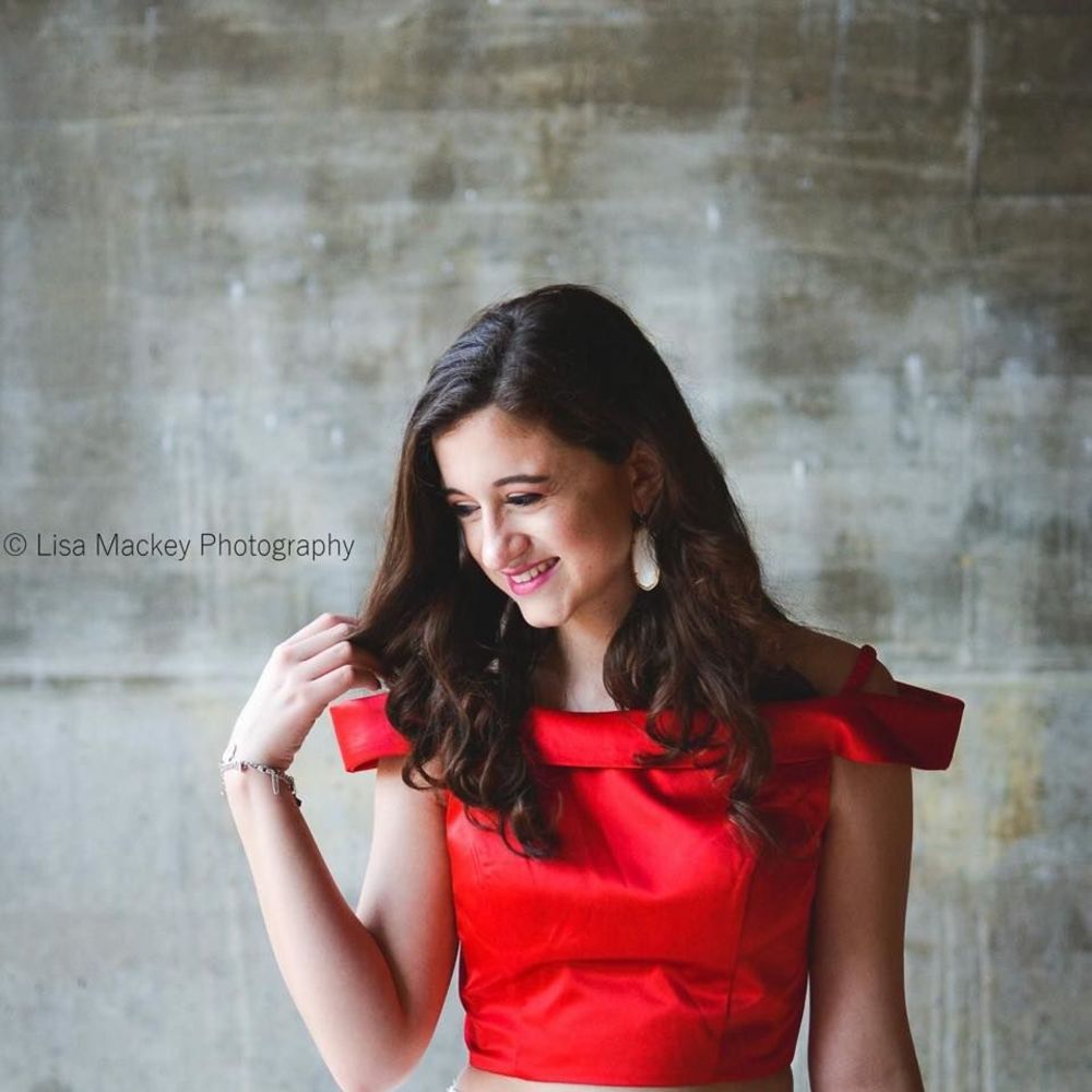 Meet your Posher, Sofia